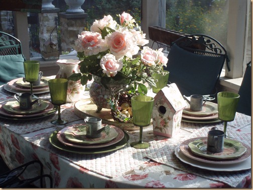 Outdoor Living - Table Setting 2