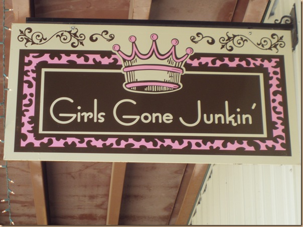 “Junkin” In Canton With The Girls