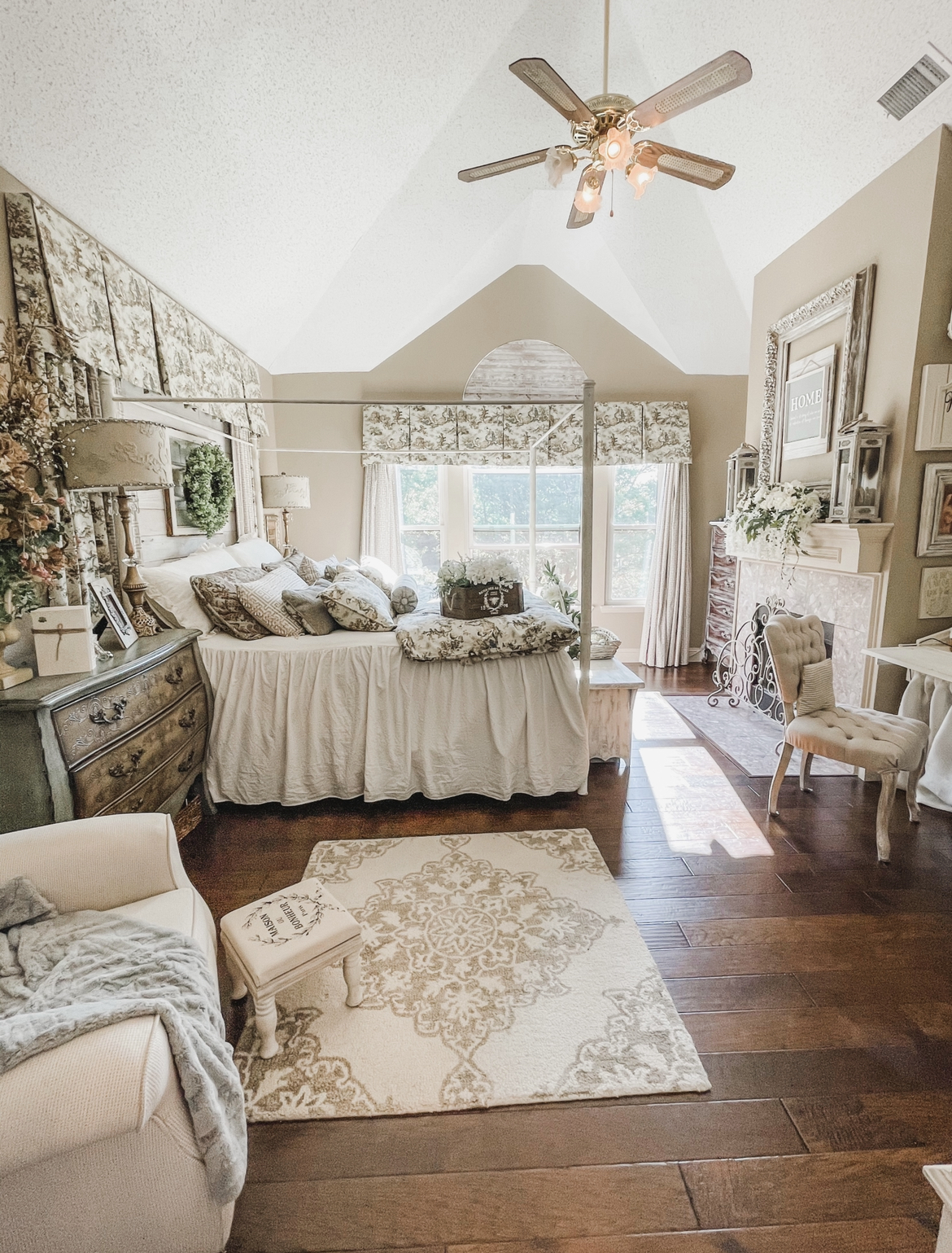 How To Create A Cozy French Country Farmhouse Bedroom! Savvy In The